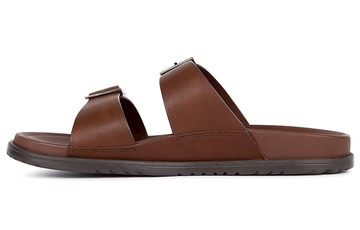 WAINSCOTT BUCKLE SLIDE BURGUNDY