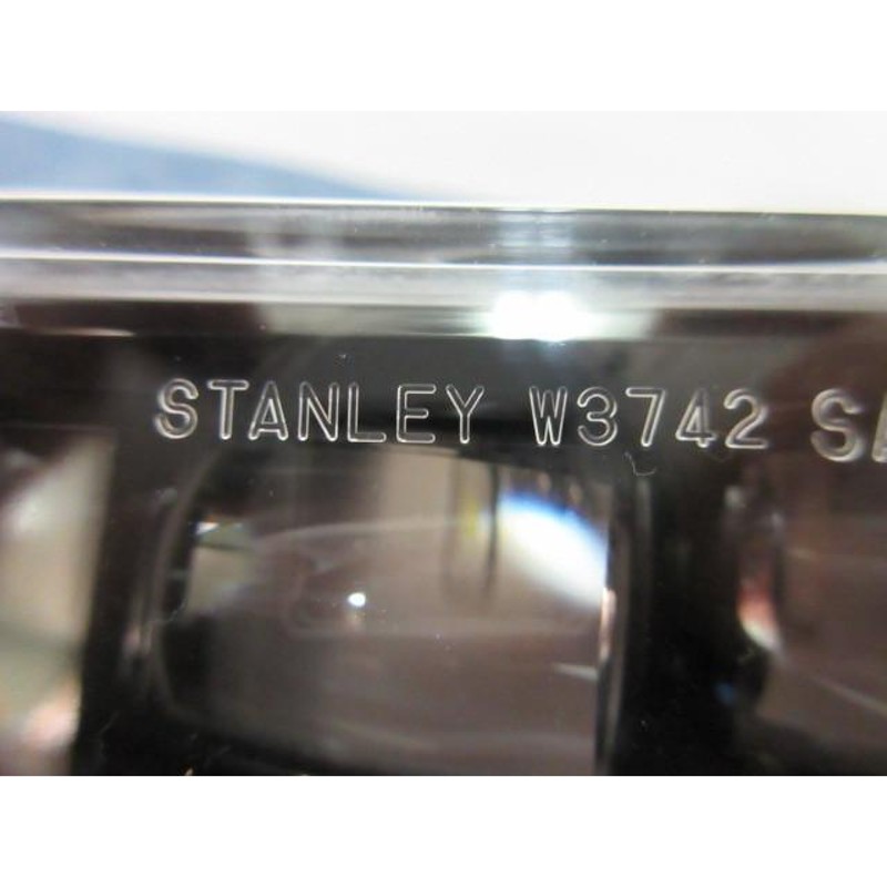 値引きチャンス RP3 RP4 ステップワゴンスパーダ 後期 左フロントフォグライト STANLEY W3742 純正 33950-TAA-003 (左 フォグランプ G-5250) | LINEブランドカタログ