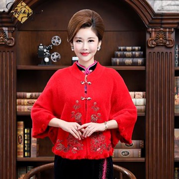 碧陽2019新款秋冬披肩外搭復古開衫女裝媽媽貂絨斗篷小外套禮服