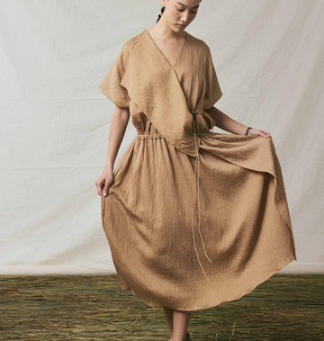 【輕度假】新中式復古 寬鬆肌理感/多穿V領連衣裙