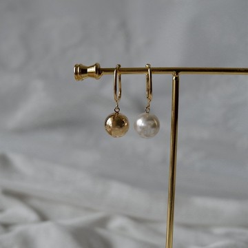 Hi Onion原創男女情侶耳掛不對稱無耳洞耳環簡約復古珍珠圓形耳夾