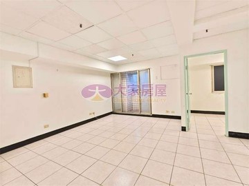 (前後陽台天然瓦斯)金城商圈低公設景觀3房｜新北市土城區金城路二段