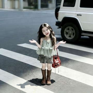 Mini baby🌷女童夏季套裝綠色吊帶氣質上衣牛仔短裙兩件套套裝