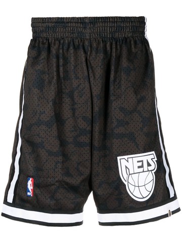 A BATHING APE® - Nets-print detail shorts - men - Polyester - M - Black
