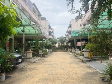 大里二期屋況佳車庫大4房別墅｜台中市大里區永明街