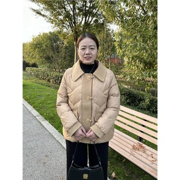 中老年媽媽冬裝羽絨服外套2024新款冬季婆婆衣服短款翻領保暖上衣