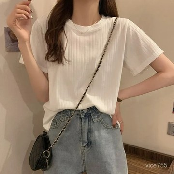 大尺碼短袖 冰絲短袖t恤女 夏季薄款白色寬鬆正肩體恤別緻獨特坑條上衣ins百搭 冰絲T恤 短袖上衣