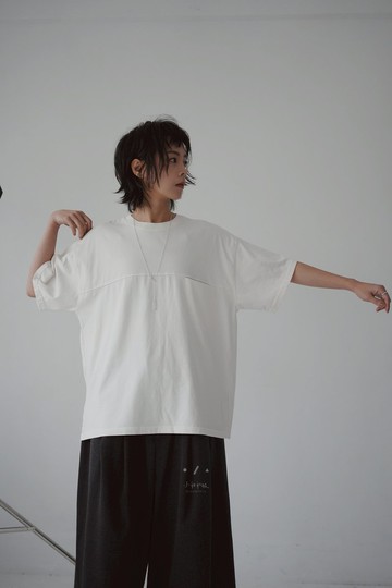 隱藏口袋短袖上衣TEE - 2色 - 口袋白