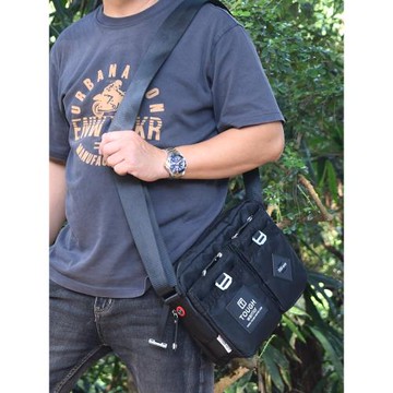 tough新款英倫男斜挎包休閑戶外男士包尼龍單肩包多層輕便防潑水