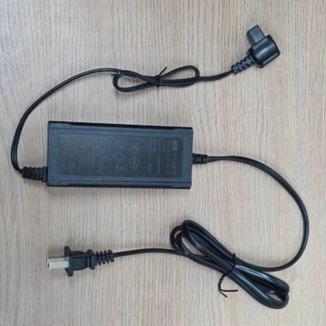 Alpicool 冰虎專用 110V 家用電源線｜原廠規格｜瓦數充足｜電壓穩定｜安全耐用 戶外露營行動冰箱適用