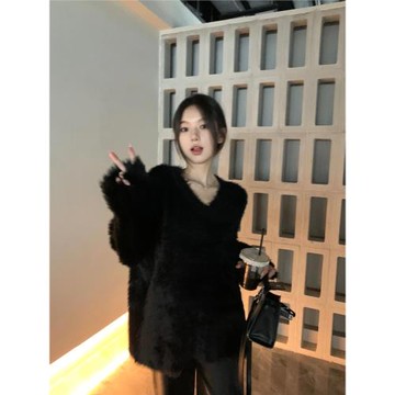 軟糯馬海毛黑色毛衣女秋冬高級感超好看V領寬松內搭打底上衣加厚