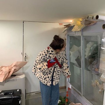 毛絨外套女秋冬短款2024新款韓版寬松羊羔絨仿皮草豹紋毛毛外套女