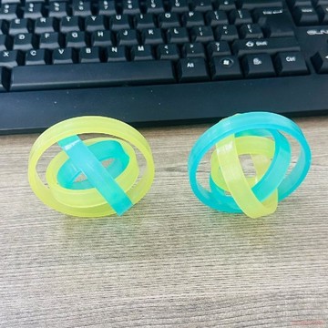 桃園出貨✨同款蘿蔔環陀螺萬向指尖陀螺休閒解壓重力蘿蔔環手玩把件玩具