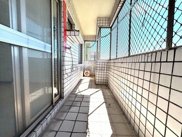 公園、地政局旁高樓明亮景觀宅近鳳林商圈舒心四房｜高雄市大寮區仁德路