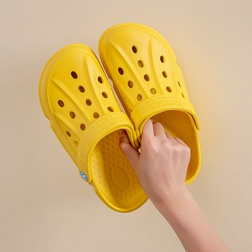 洞洞鞋女夏季防滑軟底包頭超輕情侶沙灘鞋男女涼拖韓版涼拖鞋外穿