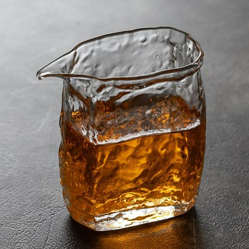 【良品舎】全館免運 開發票 保售後 茶壺 茶具 玻璃壺 日式手工錘紋公道杯大容量透明玻璃耐熱加厚分茶器大號公杯手抓杯