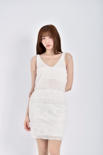 (S) zara trafaluc禮服無袖蕾絲白色洋裝