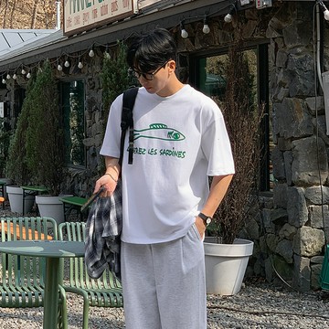 正韓Overfit 沙丁魚印花短袖T恤 3色 YUPPIE 預購商品 0422