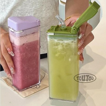 【台灣寄出】COMIKA口咔方盒水杯 環保杯 珍奶杯 隨行杯 便攜式吸管杯 防漏奶昔杯女 水杯 透明水杯 可愛水杯 韓國