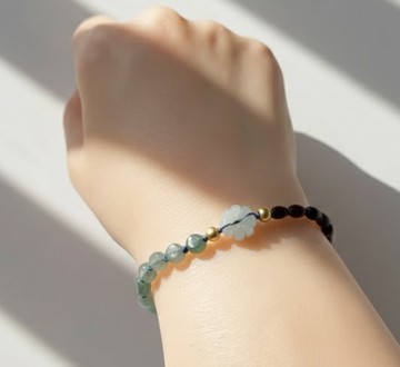 【似玉如花】冰種翡翠花編織手鍊 | 天然A貨翡翠 | 送禮