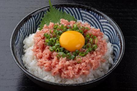 天然マグロのタタキ丼セット　約200ｇ×3パック