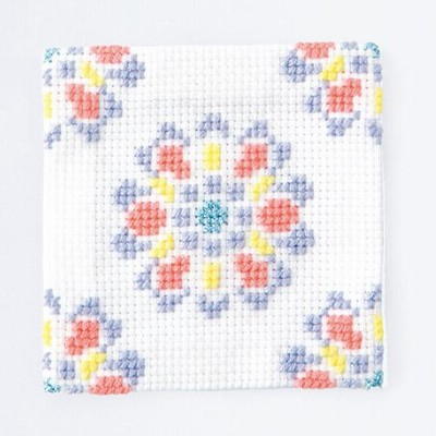 オリムパス　マイスタイル　刺しゅうキット　コースター　カレイドスコープ【刺繍キット】