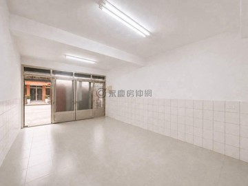 大里塗城商圈/美群國小旁大地坪透天｜台中市大里區塗城路