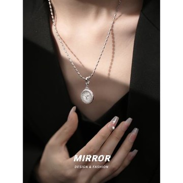 925純銀白貝殼時鐘圓牌吊墜女配件輕奢小眾設計ins風時尚項鏈配飾