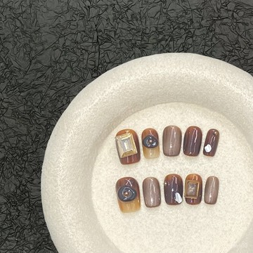 ✨Hannah✨【秋冬新品】美拉德色係琥珀貓眼暈染顯白手工穿戴甲美甲指甲貼片美甲師源潤 5OOA