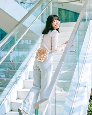 【DOUGHNUT】6.5吋  斜背小包 馬卡龍 輕便隨身 小廢包-米黃 OCD