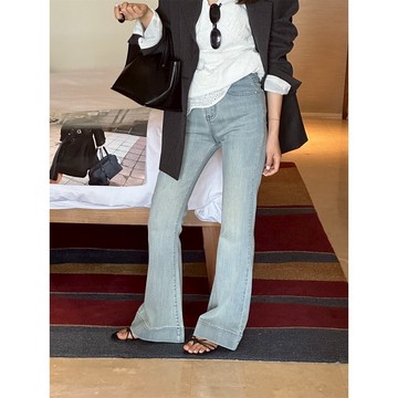 【太妮絲LE156】現貨 天空藍牛仔喇叭褲 微喇叭褲 彈力 顯瘦 牛仔長褲 牛仔褲 春夏新品 喇叭褲 檸檬家