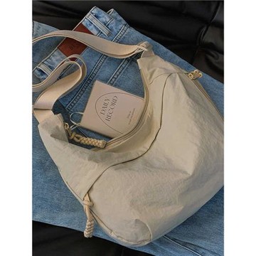 餃包女斜挎包大容量通勤包2024新款包包單肩運動百搭背包托特包女