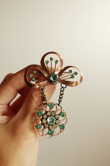 老又好古董珠寶 12K金包金垂墜萊茵石別針 非常少見款 B393