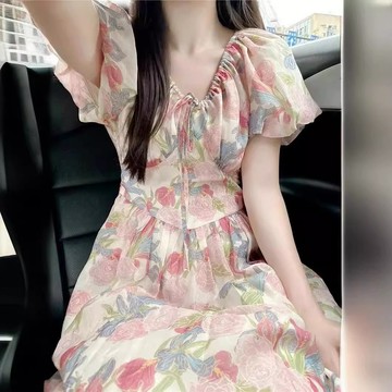 【Chan's】🚀 大碼胖mm法式溫柔風減齡碎花泡泡袖連衣裙夏季顯瘦氣質僊女中長裙
