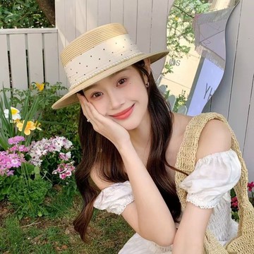 免運🌞法式平頂防曬草帽女新款夏季時尚平頂法式氣質優雅赫本風禮帽漁夫帽 素面遮陽帽 防曬帽 抗uv 穿搭必備 學生帽