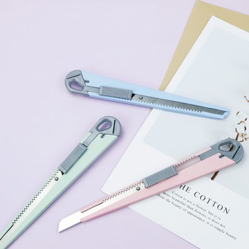 力大牌 ABEL 粉彩 金屬美工刀 刃寬9mm 顏色隨機出貨 /支 66019