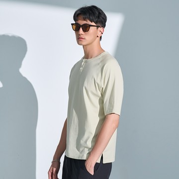 清新素色亨利領短T(淺卡其)-男