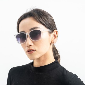 2is ChrisD 太陽眼鏡│透白色霧面框│黑色鏡片│UV400