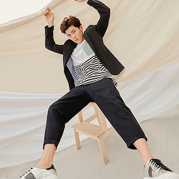 OB嚴選-高質感硬挺褲腳反褶微正式休閒褲