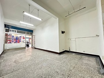 秉樵力推府中開門進財美業金店面/即刻洽詢｜新北市板橋區後埔街