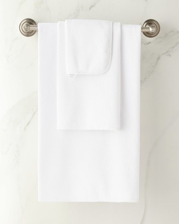 Bee Waffle Bath Towel