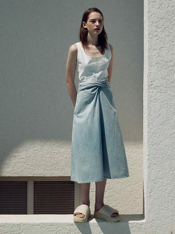 Twist Detailed Flare Denim Skirt KJ3MS2340_AM