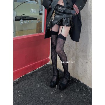 LET ME SEE自制古早辣妹斜紋吊帶絲襪菱格線條長筒襪女團穿搭