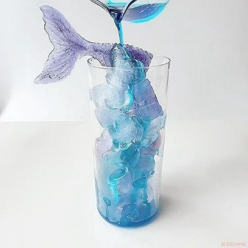桃園出貨✨【魚尾冰格模具】製冰盒雪糕冰塊家用食品級硅膠軟底脫模盒大容量