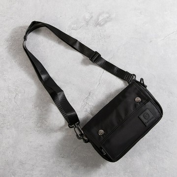 【免運/可開票】台灣公司 日系時尚包 側背包 肩背包 男士包 胸包 郵差包  日系簡約小挎包男士休閑工裝風手機包ins牛津布迷你肩背包側肩包