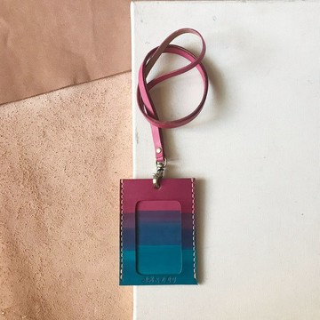 識別證卡套+頸帶_直式_雙卡層_胭脂粉漸層里昂藍_ID Hol