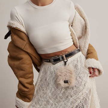 【bitplay】蓬鬆毛球證件套