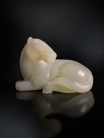 晚清 青白玉臥馬