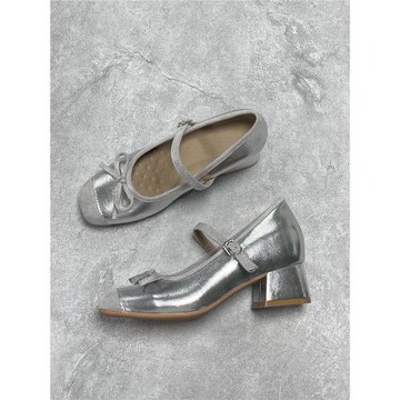 真皮瑪麗珍鞋女2025新款法式粗跟蝴蝶結一字帶內增高淺口高跟單鞋