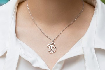 【情人節禮盒】(項鍊+手鍊)抗敏醫療鋼幾何系列-兔